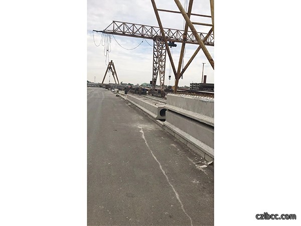 空心桥梁